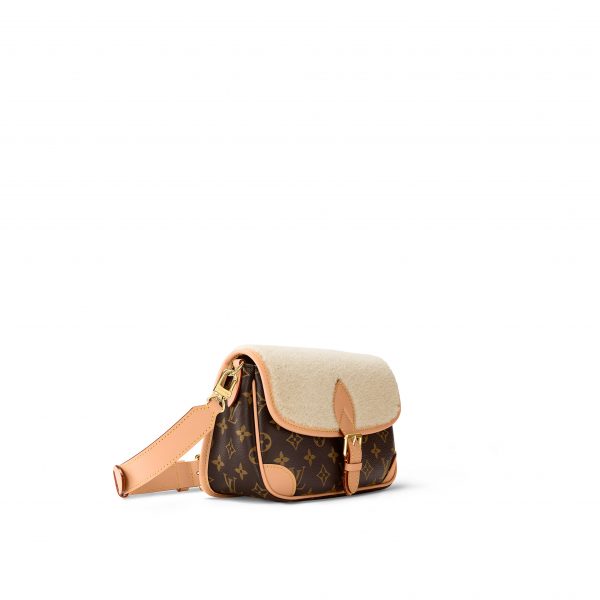 Louis Vuitton Diane Handbag M46317