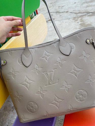 Louis Vuitton M45686 Neverfull MM photo review