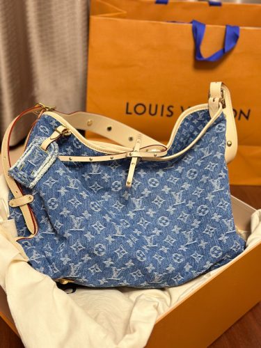 Louis Vuitton M46855 CarryAll MM Denim Blue photo review